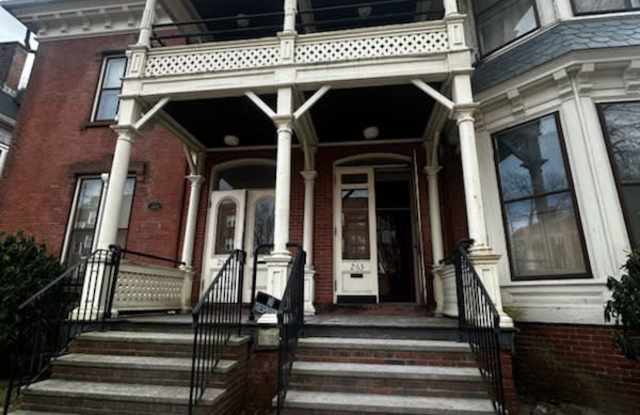 265 Union Street - 3 photos photos