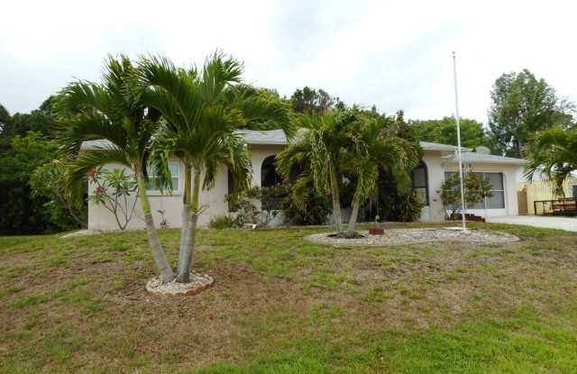 1231 WILSON DRIVE - 1231 Wilson Drive, Englewood, FL 34224
