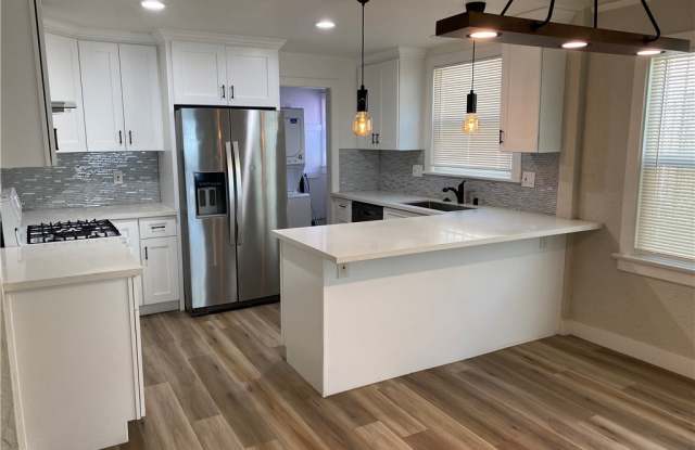 353 N Spaulding Ave - 353 North Spaulding Avenue, Los Angeles, CA 90036