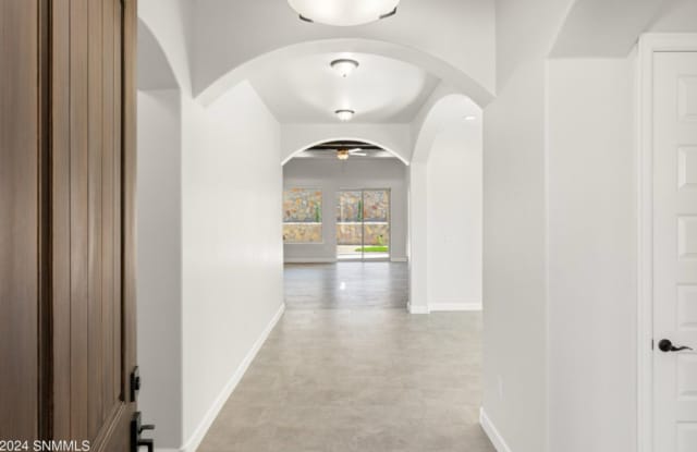 Gorgeous Brand New Home, $400 off first months rent if rented by June 1st Gallery 3