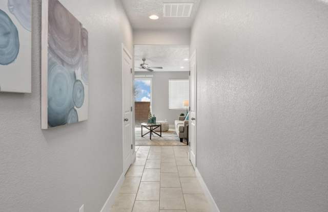 1887 Sunrise Lane SE Gallery 4