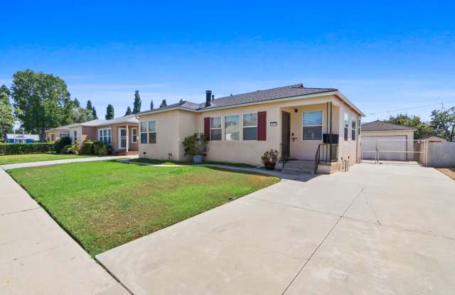 Single Family Home in East Whittier Gallery 1