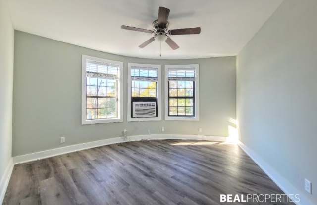 725 Saint Johns SW725-18 Gallery 4