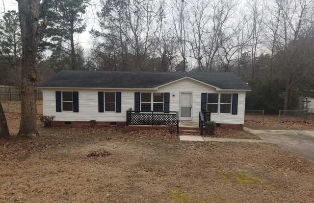 1017 Dunvegan Drive photos photos