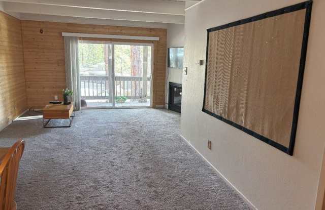 3bed condo w/ covered parking + storage room Gallery 3