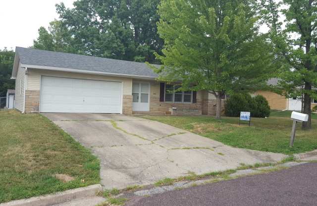 Updated 2 bd, 1.5 ba house, Parkade Sub., hardwoods, 5 min. from 70, fenced, avail now photos photos