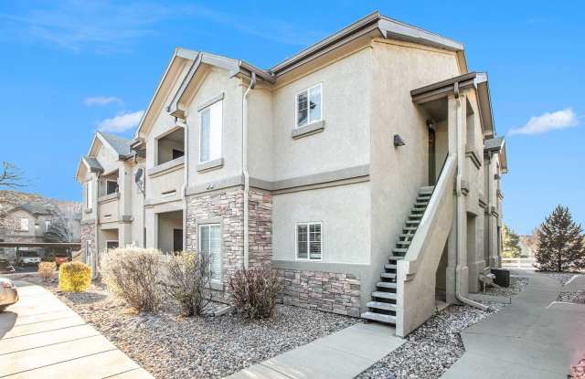 2 bedroom condo in gated community - 6984 Ash Creek Heights, Colorado Springs, CO 80922 2 bedroom condo in gated community - 6984 Ash Creek Heights, Colorado Springs, CO 80922