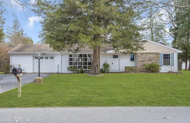 12 Pinehurst Drive photos photos