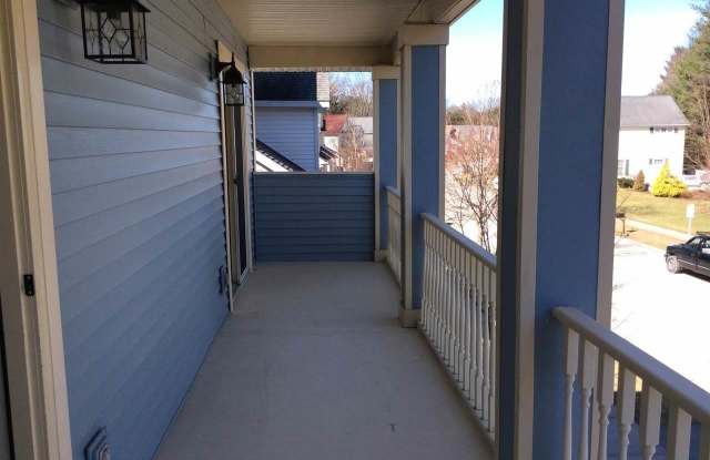 44 HORSESHOE DR Gallery 3