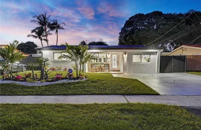 4711 SW 42nd Ter photos photos