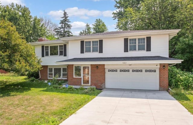 5867 Central Avenue NE - 5867 Central Avenue Northeast, Fridley, MN 55432