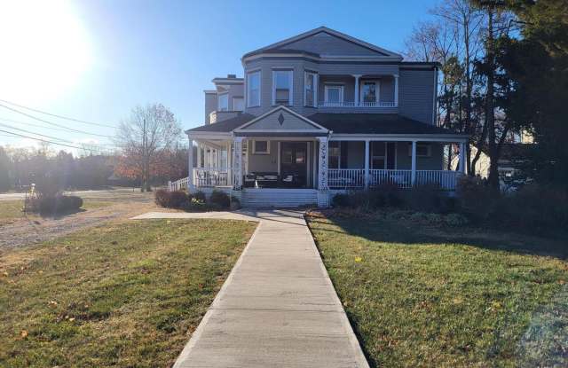 64 Hollywood Avenue - 64 Hollywood Avenue, West Long Branch, NJ 07764