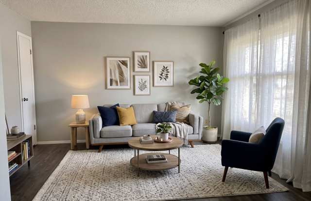 120 Sherwood Ct Gallery 1