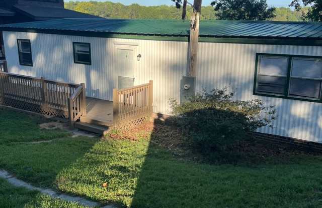 Lake Front Property For Rent Gallery 4