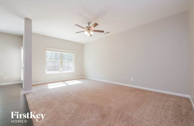 263 Stillwood Drive Gallery 4
