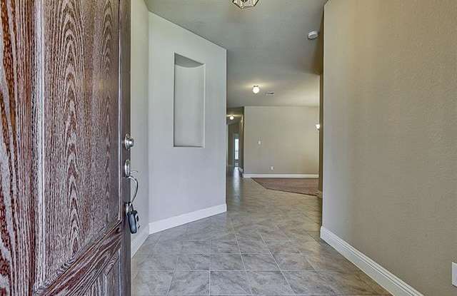 15909 Rockingham Street Gallery 3