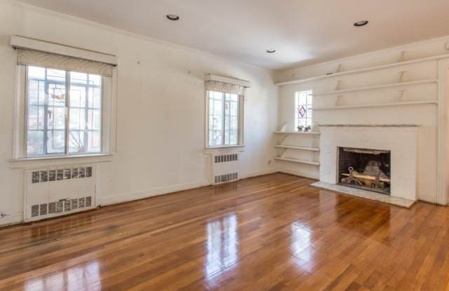 186-18 Cambridge Road - 186-18 Cambridge Road, Queens, NY 11432