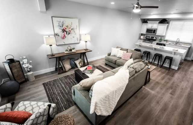 730 Bluffs Court lot: 103 Gallery 2