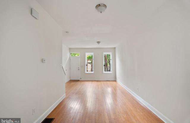 1631 N BOUVIER STREET Gallery 4