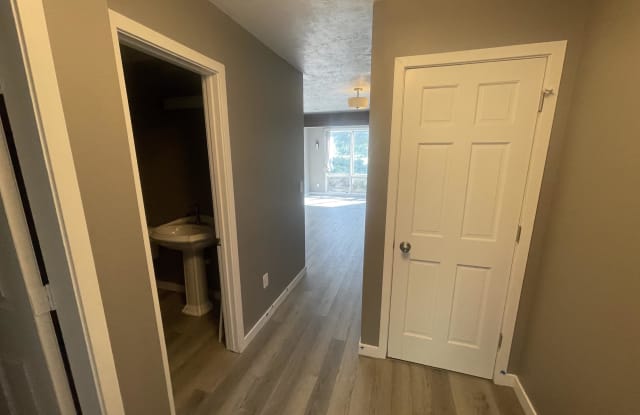 1613 South Black Avenue - 1613 photos photos