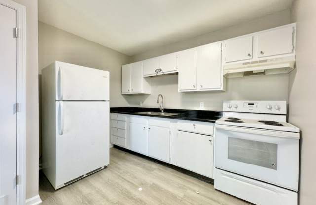 2020-2022 Hickory Hill Court - 2020 - 2020-2022 Hickory Hill Court, Nicholasville, KY 40356