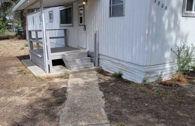 Cozy 3 Bed Mobile Home Gallery 3