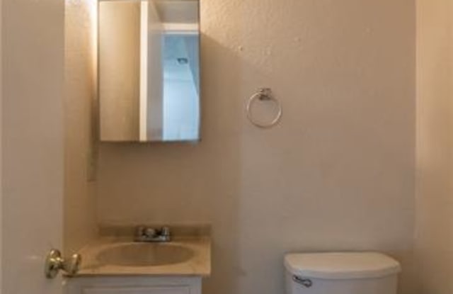 10850 Shiloh Road Gallery 2