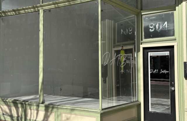 904 W Broad St. photos photos