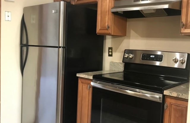 27 Christopher Drive - 27 Christopher Drive, Methuen Town, MA 01844
