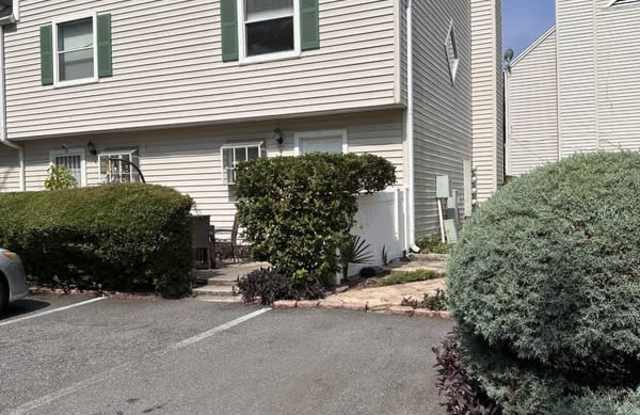 111 East 1st Street - 36 photos photos