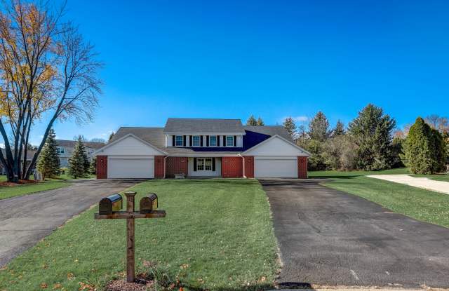 16450 Dane Court East photos photos