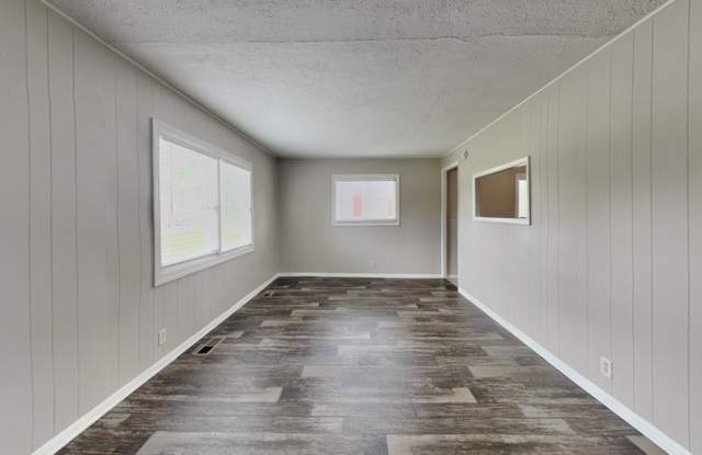 514 Carol Drive Gallery 3