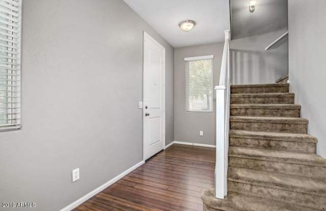 2225 N 78TH Drive Gallery 2
