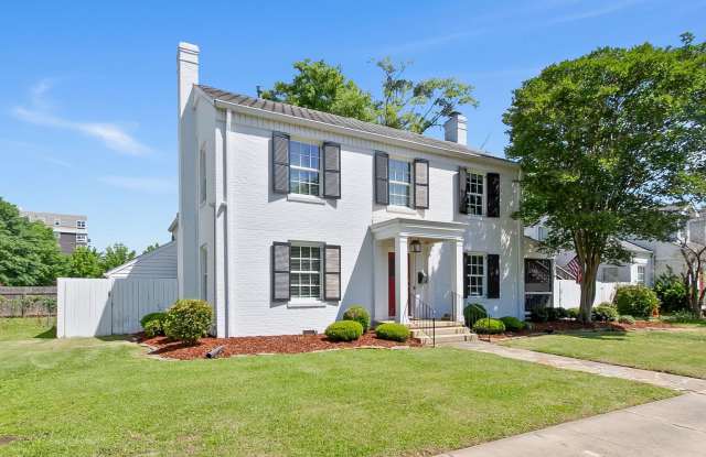 Beautiful 3 Bed 3.5 Bath Home! Available Fall 2026! photos photos