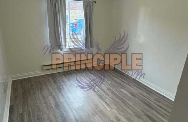 Cozy One Bedroom Apartment on Second floor in Anaconda Gallery 3