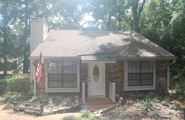 2607 MCCAIN - 2607 Mccain Court, Tallahassee, FL 32301