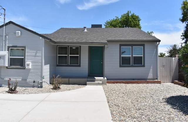 1720 Bessie Avenue photos photos