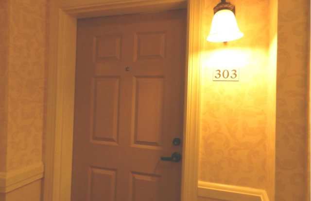 44485 CHAMBERLAIN Terrace Gallery 2