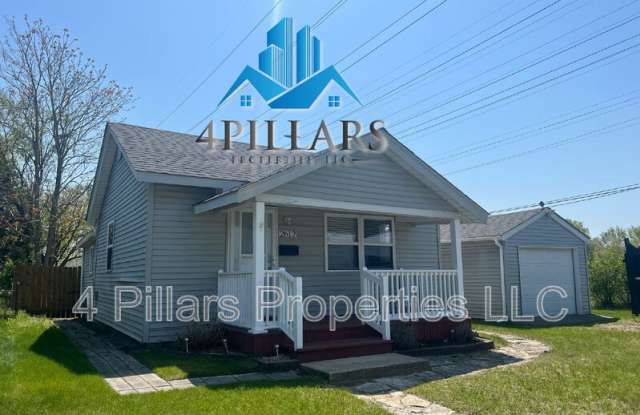 2612 Vine Place photos photos