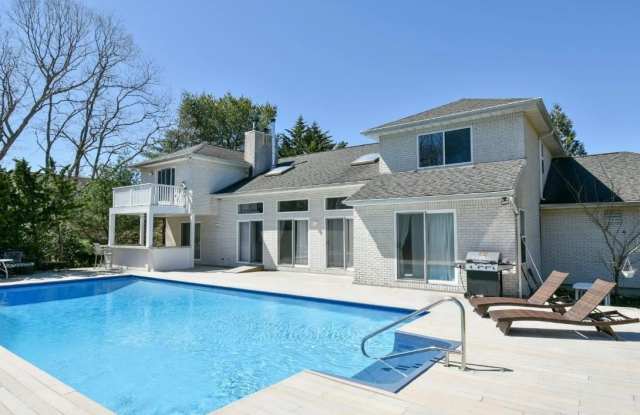 24 Wisteria Drive - 24 Wisteria Drive, Remsenburg-Speonk, NY 11960