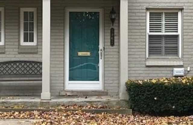 1892 GRAEFIELD Road - 1892 Graefield Road, Birmingham, MI 48009