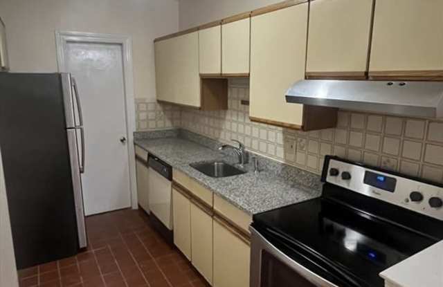 414 Massachusetts Ave - 414 Massachusetts Avenue, Boston, MA 02118