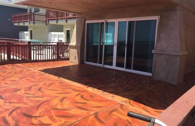 6703 Del Playa Drive Gallery 4