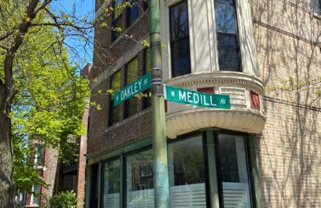 2329 N Oakley Ave 1W - 2329 North Oakley Avenue, Chicago, IL 60647