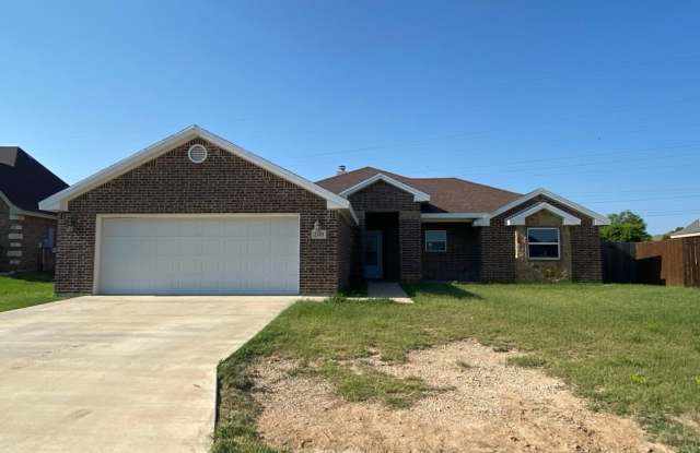 Beautiful and Spacious 4 bedroom 2 bath Home COMING SOON! photos photos