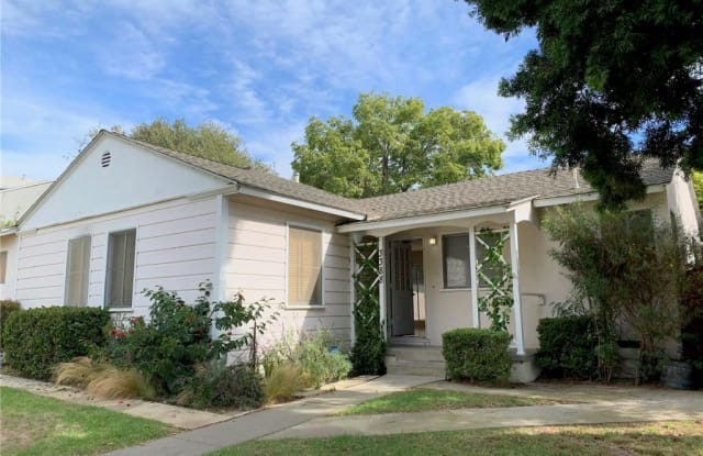 3388 Rosewood Avenue - 3388 Rosewood Avenue, Los Angeles, CA 90066
