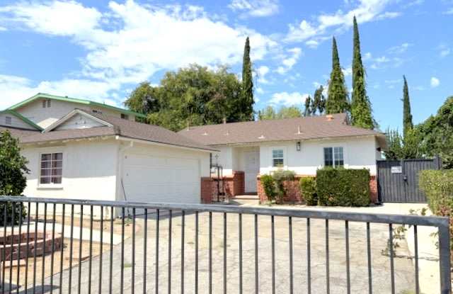 1837 Lancewood Ave Gallery 1
