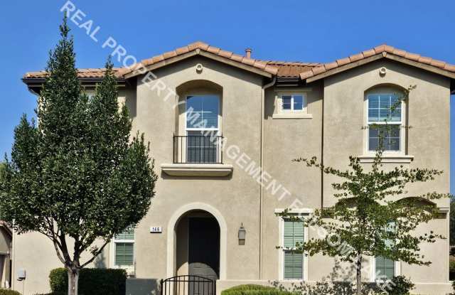Move-in Ready 3 bed 2.5 bath - 146 Barnhill Drive, Folsom, CA 95630
