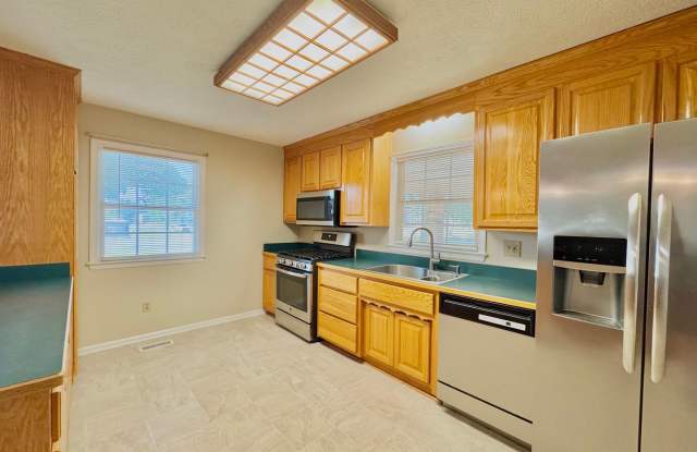 Location, Community, Quality Living. It Starts Here! Gallery 3