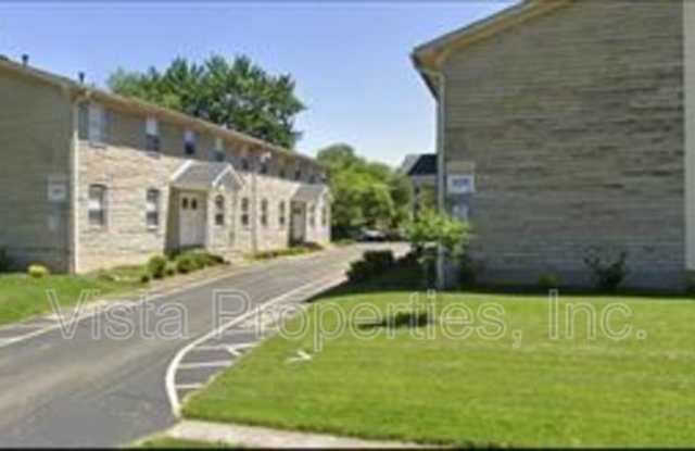 4912 Saddlebrook Lane photos photos